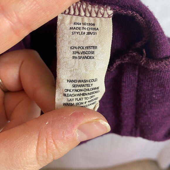 Soft Surroundings Knit Sweater Sz L V-Neck Asymmetrical Burgundy Viscose Blend - Picture 4 of 7